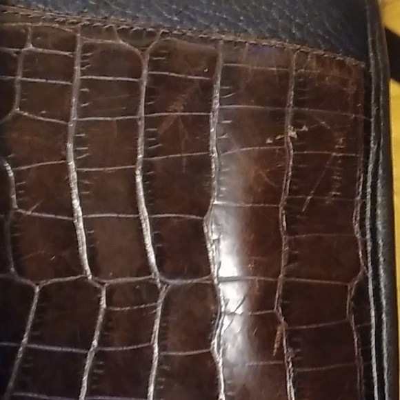 VTG Brighton Crossbody 9" x 8.5" x 3" Crocodile Embossed Black Brown - Picture 12 of 12